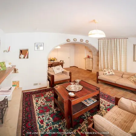 Bed & Breakfast La Cisterna Di *